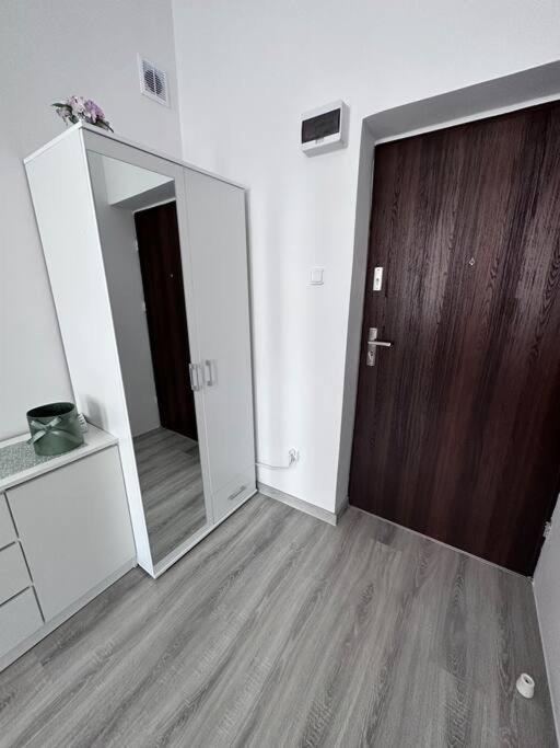 Апартаменти Przytulny Apartament Щецінек Екстер'єр фото